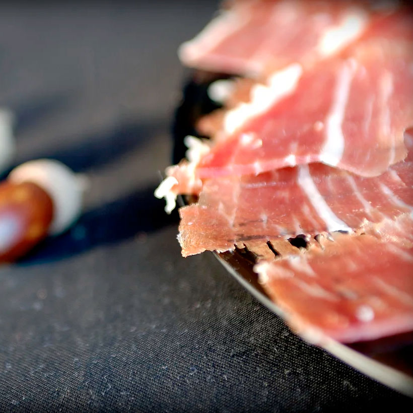 jamon-iberico-finca-la-basilica